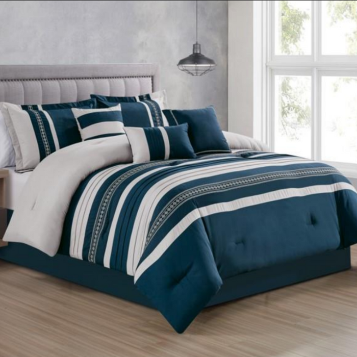 Marco Comforter Set