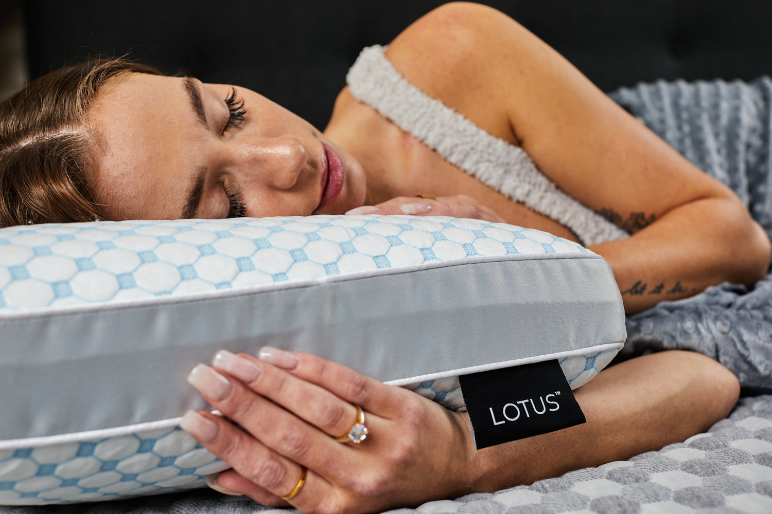 A PILLOW MADE FOR EVERY SLEEPER